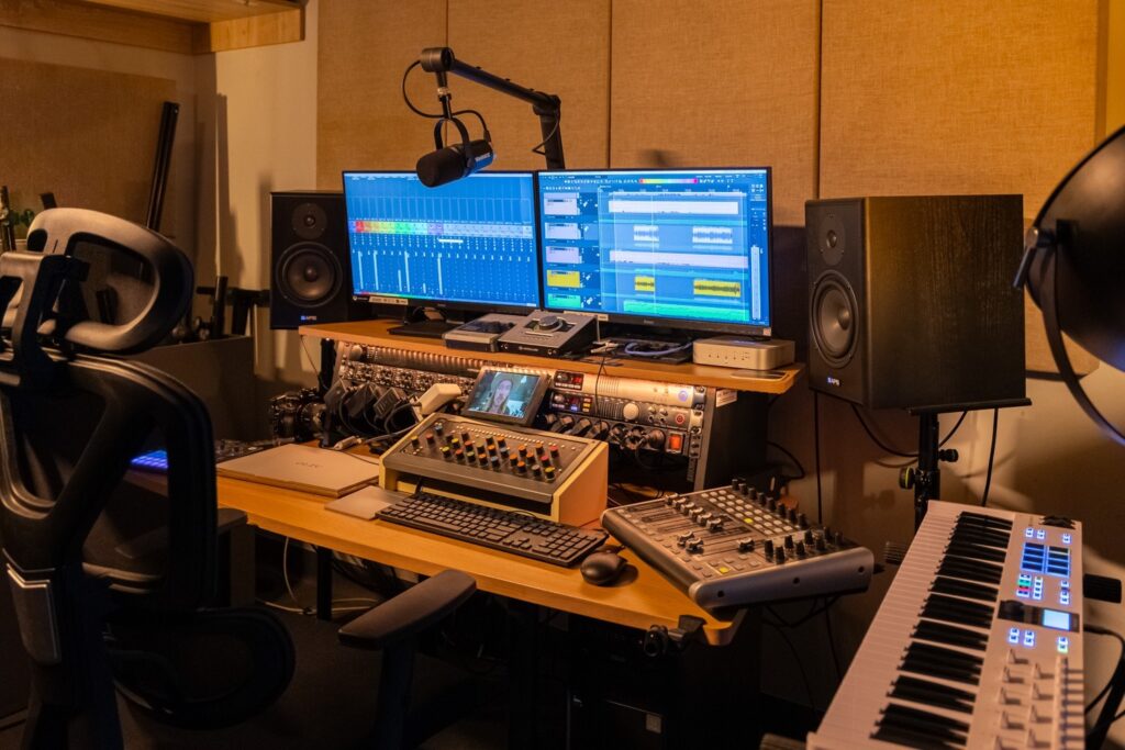 Stanowisko do produkcji muzyki w studiu