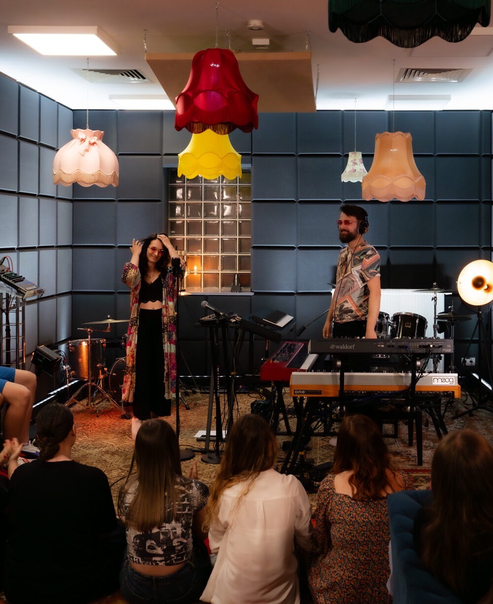 Filip Chojnacki Karolina Chojnacka w Studio Nagrań w Pleszewie
